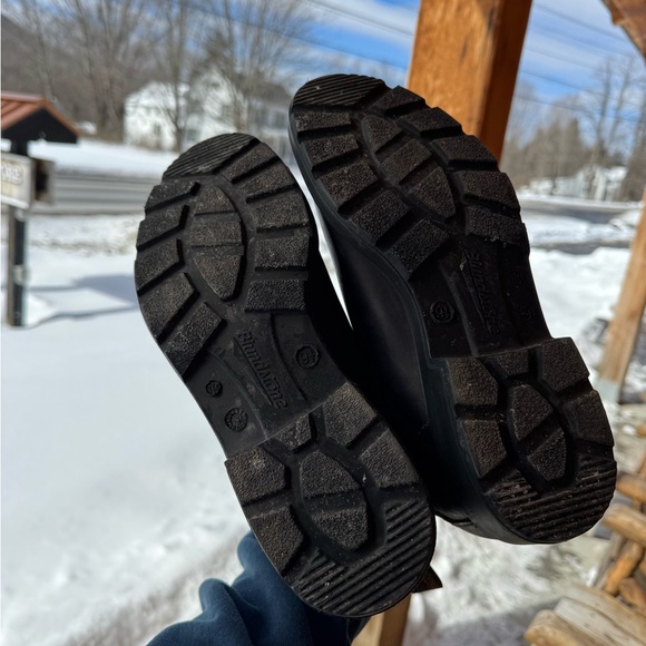 Blundstone Men's Dark Brown Boots with Green Elastic - Picture 6 of 6